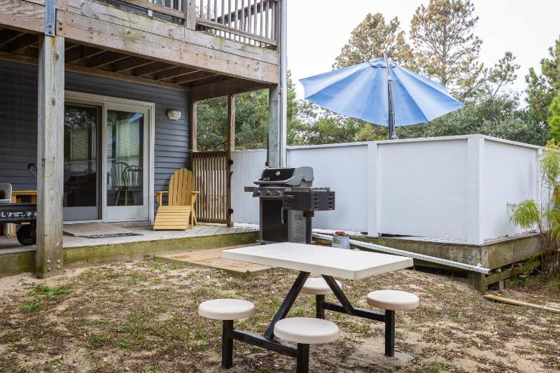 New Listing Private Pool Hot Tub & Walk to Beach - image 50