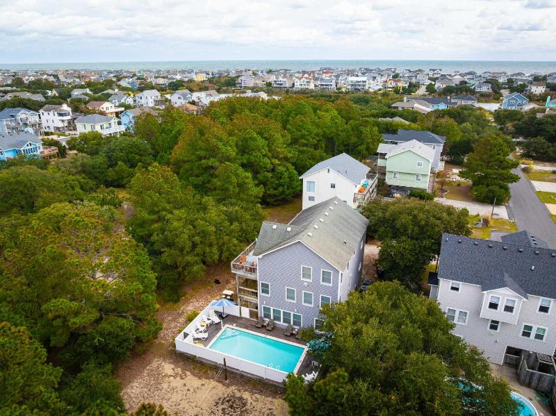New Listing Private Pool Hot Tub & Walk to Beach - image 6
