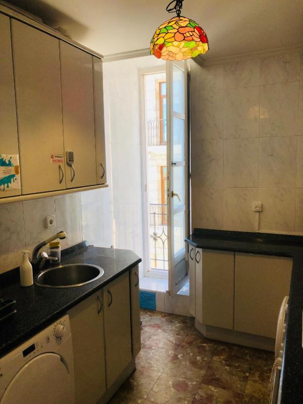 Hostel Santander - image 15