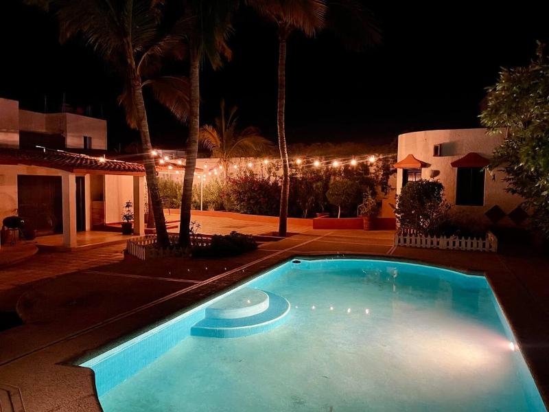 Garden and Pool Casita - image 18