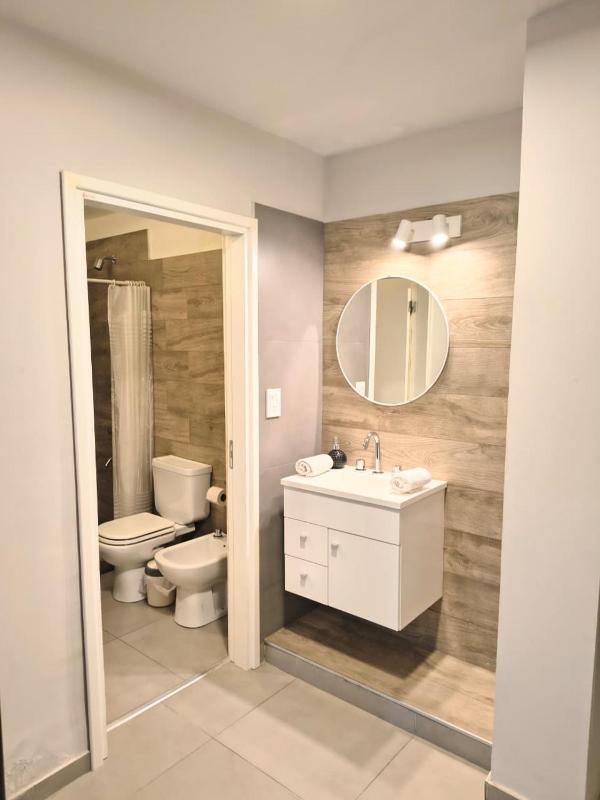 HERMOSO - CATEGORIA Departamento 90 m2 CENTRO con COCHERA opcional - image 5