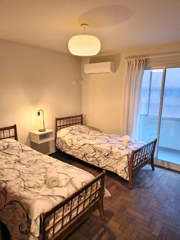 HERMOSO - CATEGORIA Departamento 90 m2 CENTRO con COCHERA opcional - image 8