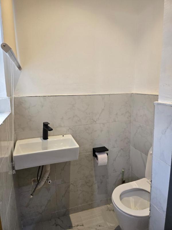 Apple Tree Apartment Lekki Phase 1 - image 5