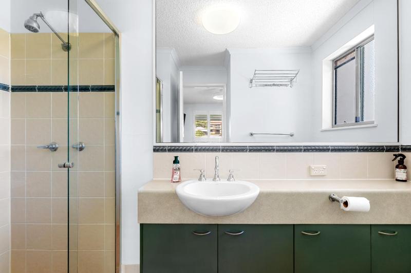 Kings Bay Apartments - image 25