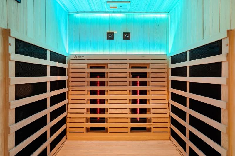 Lakes Edge Villa - image 43