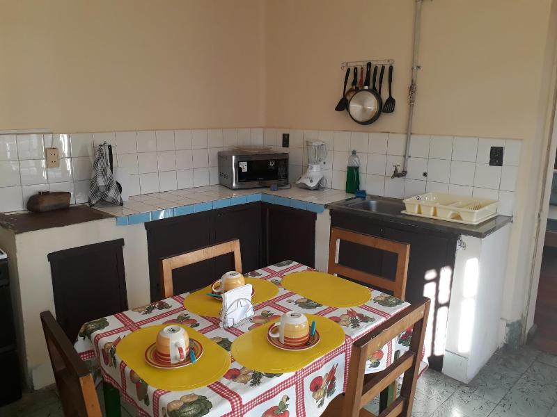 Departamento a 1 cuadra de la Plaza Principal - image 4