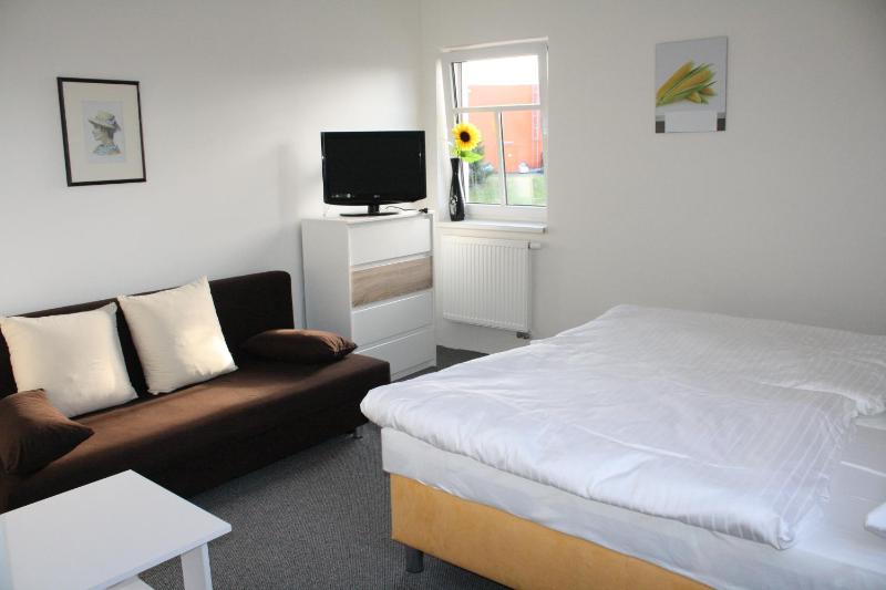 Double or Twin Room with Shower image 3