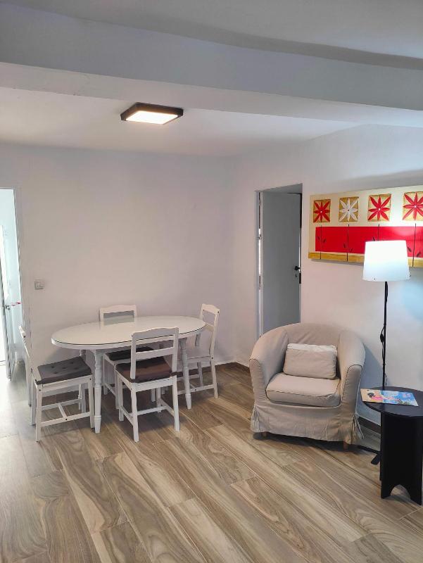 Charming Townhouse near Maestranza - image 16