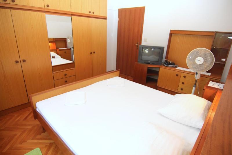Apartments Jelica - image 18