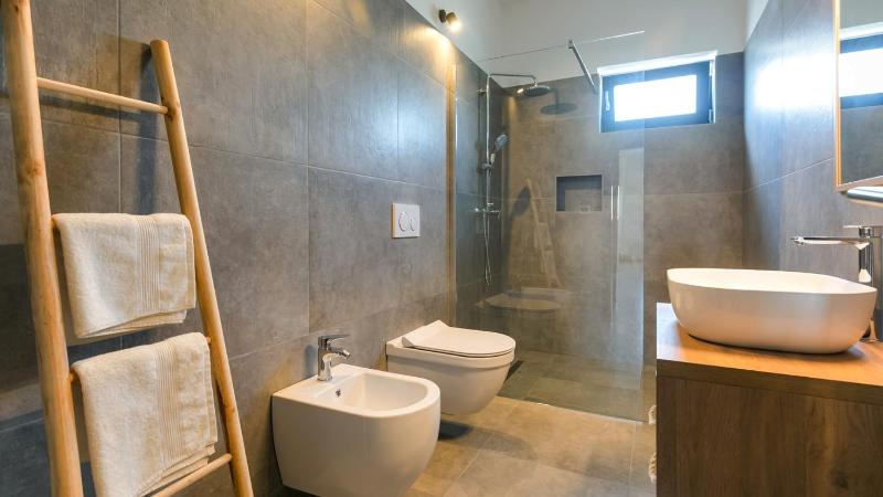 Modern villa Amoroso with pool in Porec - image 17