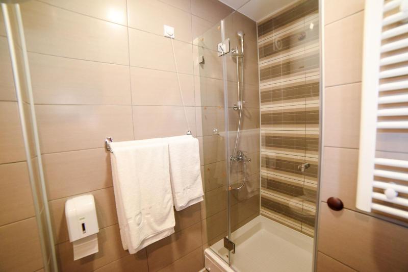Classic Single Room image 2