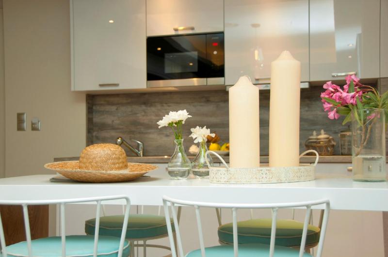 Luxury One-Bedroom Apartment (4 Adults) image 3