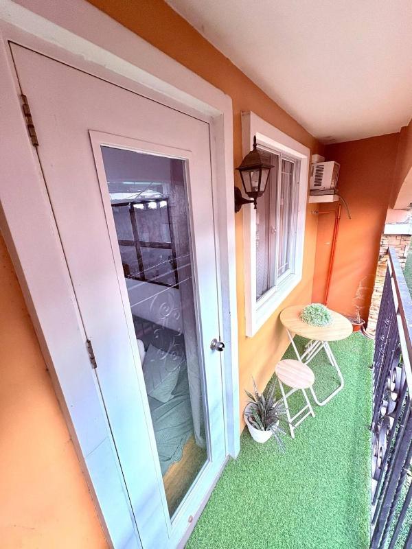 PAID AirprtPck-up - WorkNrelax 2TV with Netflx - 10 mins away from Airport - image 12