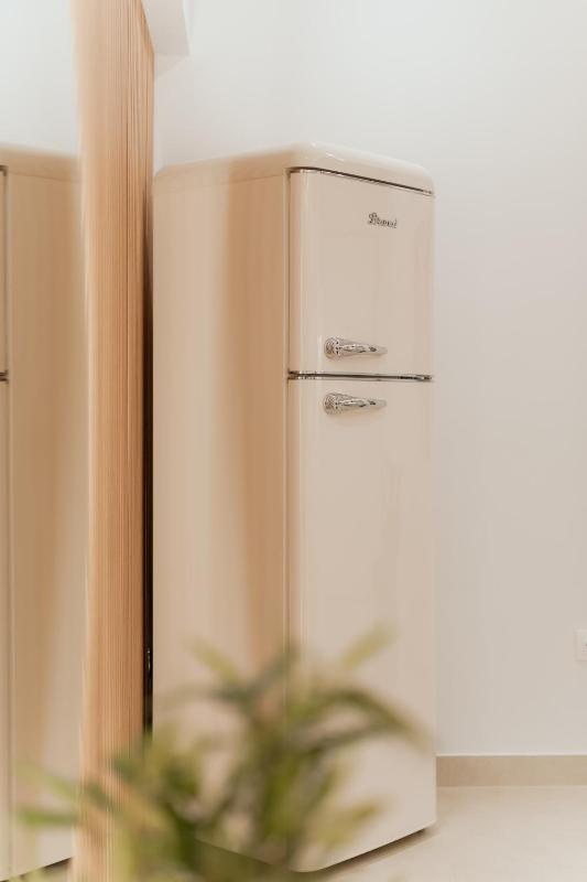1BR Designer Suite Homey Feel Near Metro - image 6