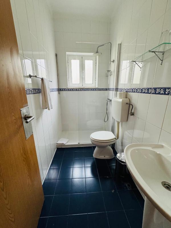 Residencial Camoes - image 8