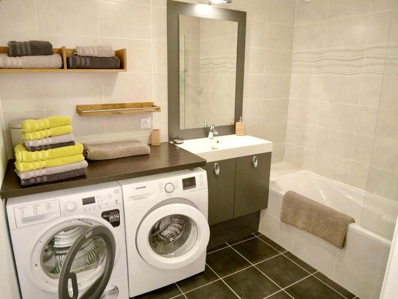 Appartement contemporain à Annecy terrasse et animaux admis - image 17