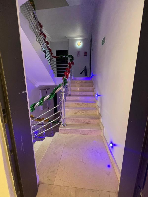 Glovis Suites - image 13