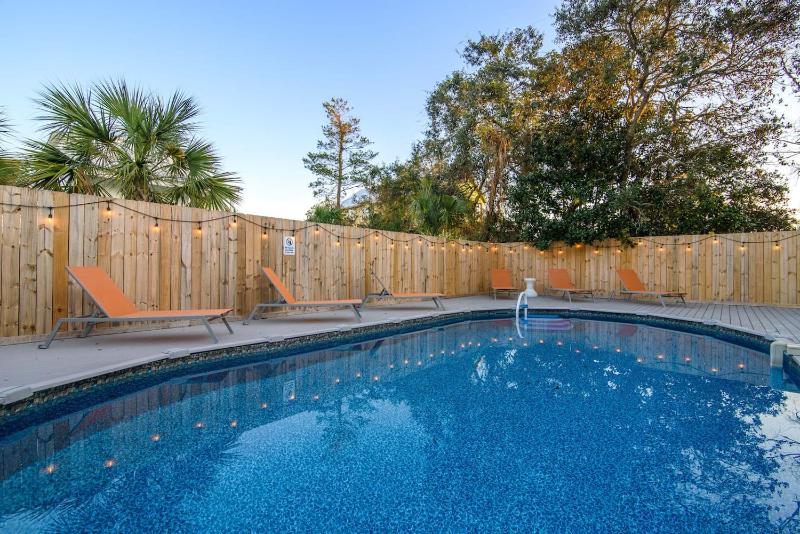 Heated Pool & Spa 4min Walk To Beach - Zula Beach - image 11