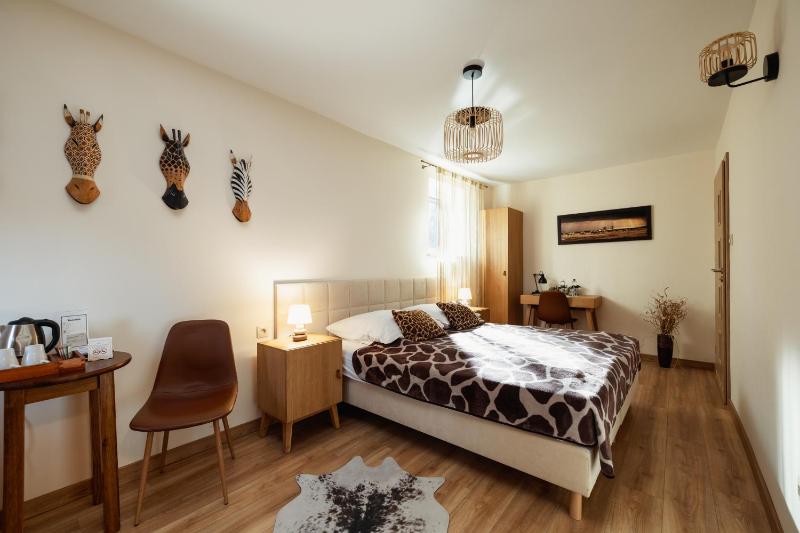Villa Toscania-check in 24h - image 21