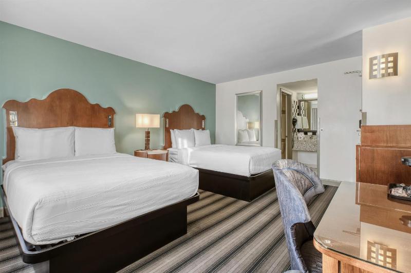 Best Western River North Hotel - image 11