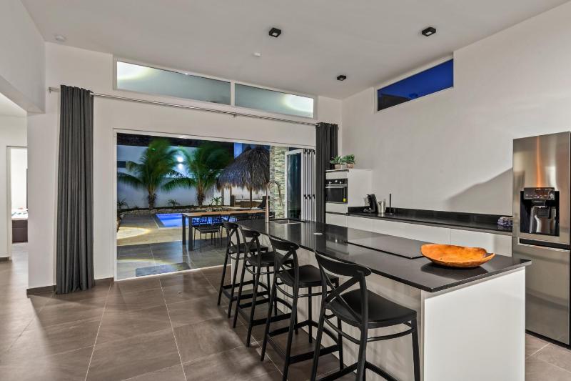 Villa Vredenberg - Modern Private Villa with Pool in Gated Resort - image 40