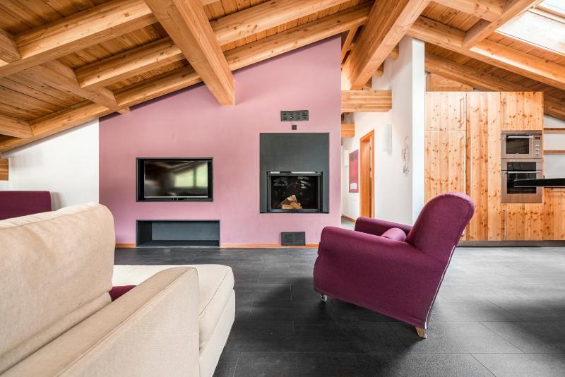 Three-Bedroom Apartment Paradies image 4