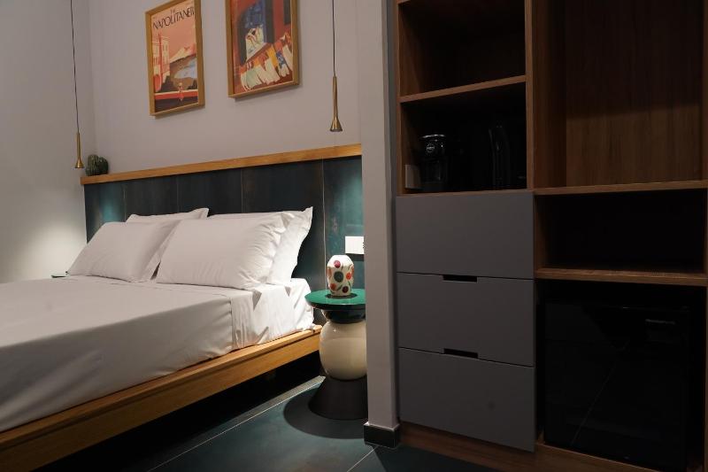 Rooms Around - image 10