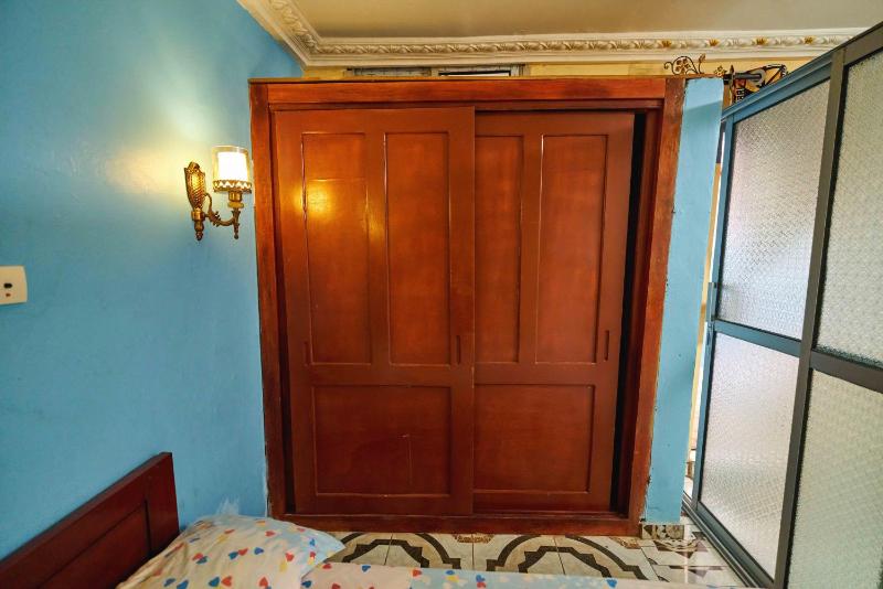 Chambre privée chez l'habitant - image 8