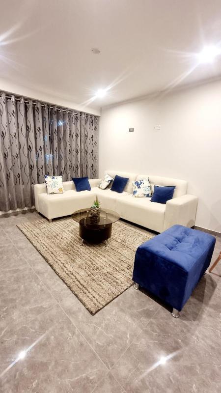 Comfortable apt in Cerro Colorado near the airport - image 11