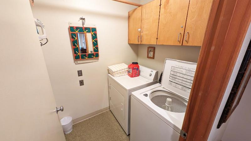 Meadow House 42 - image 11