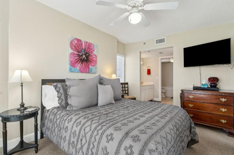Tranquil 1BR Getaway in Fernandina Beach - Ocean View - image 9