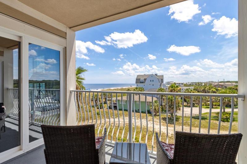 Tranquil 1BR Getaway in Fernandina Beach - Ocean View - image 5