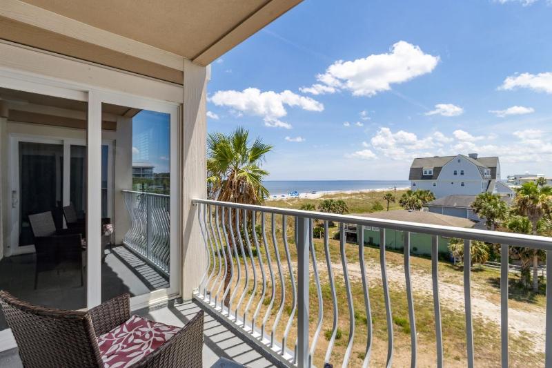 Tranquil 1BR Getaway in Fernandina Beach - Ocean View - image 11