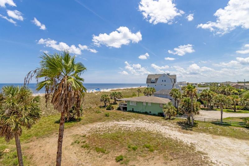 Tranquil 1BR Getaway in Fernandina Beach - Ocean View - image 6