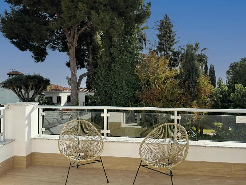 Nerja Paradise Rentals - Villa Suero - image 17