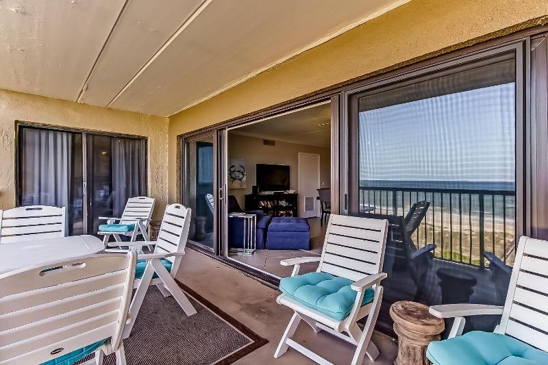 Beachfront Family Condo with Pool Fishing and Pier Access - Amelia By The Sea - image 30