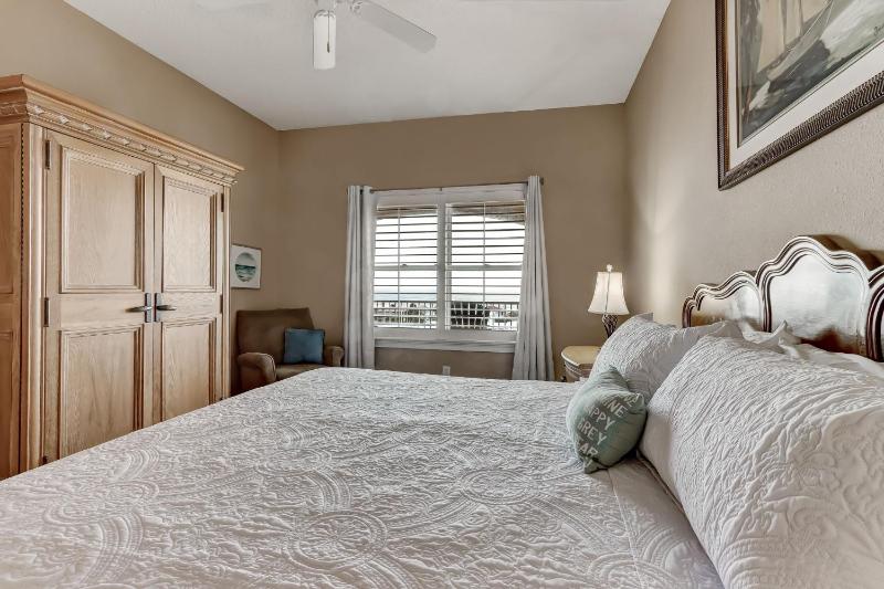 Top Floor Beach View Condo - Ocean Park 409 - image 29