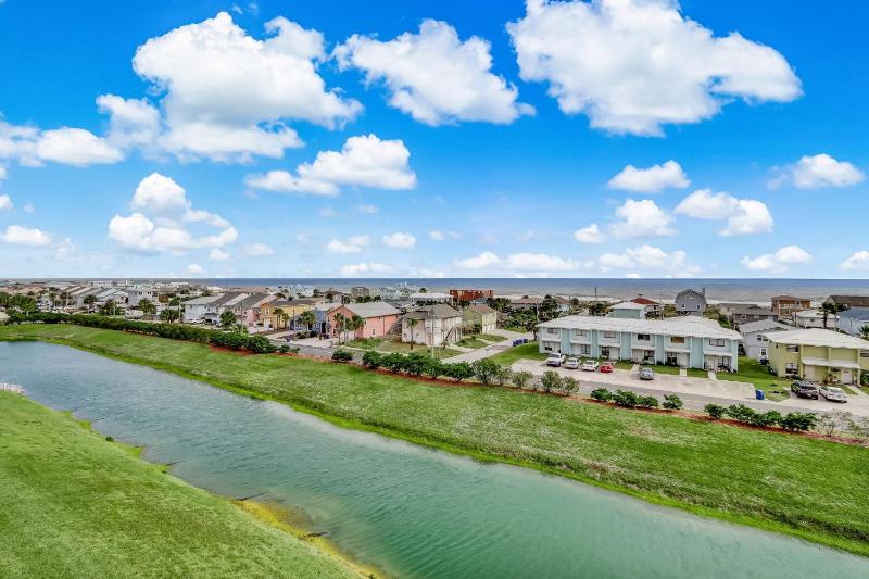 Top Floor Beach View Condo - Ocean Park 409 - image 14