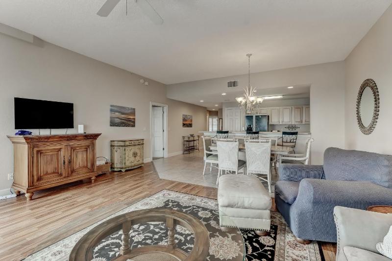 Top Floor Beach View Condo - Ocean Park 409 - image 22