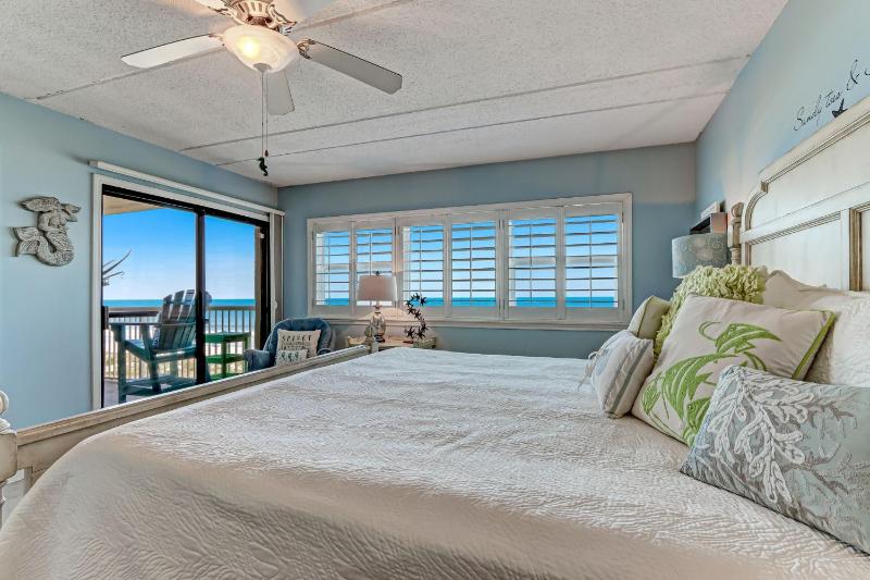 Beachfront 6th floor Condo with Ocean View - Amelia by the Sea - image 21