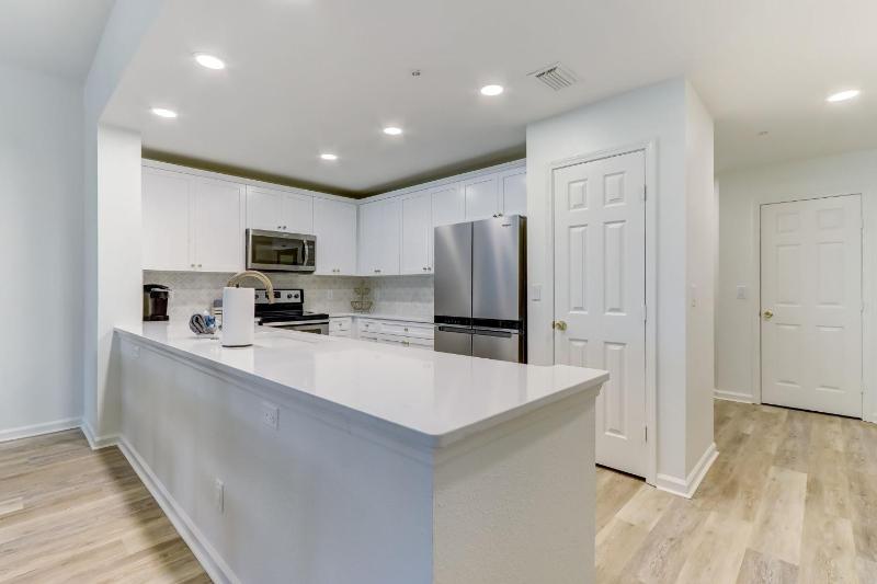 Luxury 3BR Retreat in Fernandina Beach - Ocean Park - 103 - image 26