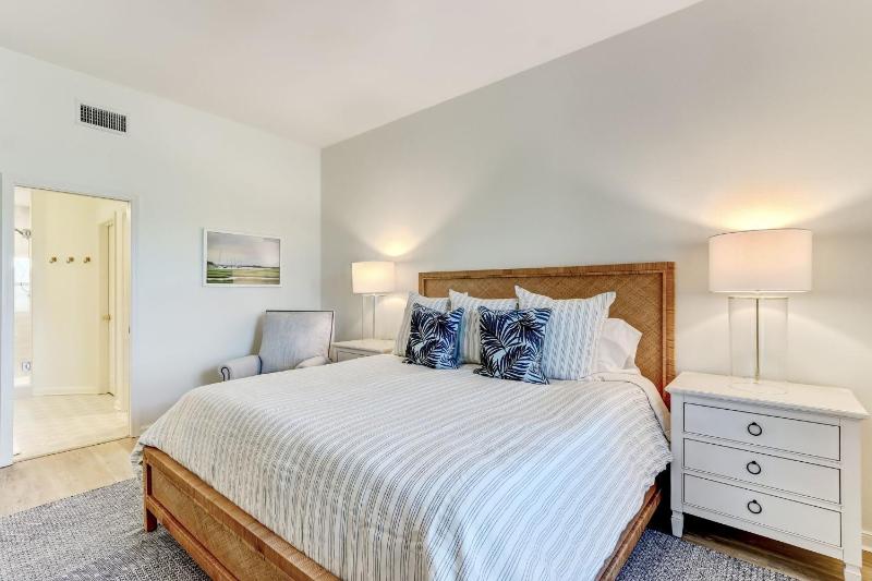 Luxury 3BR Retreat in Fernandina Beach - Ocean Park - 103 - image 31