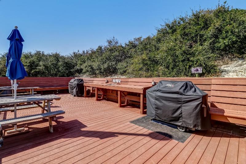 Sunshine Bliss at Fernandina Beach - Ocean View Pool Hot Tub - image 4