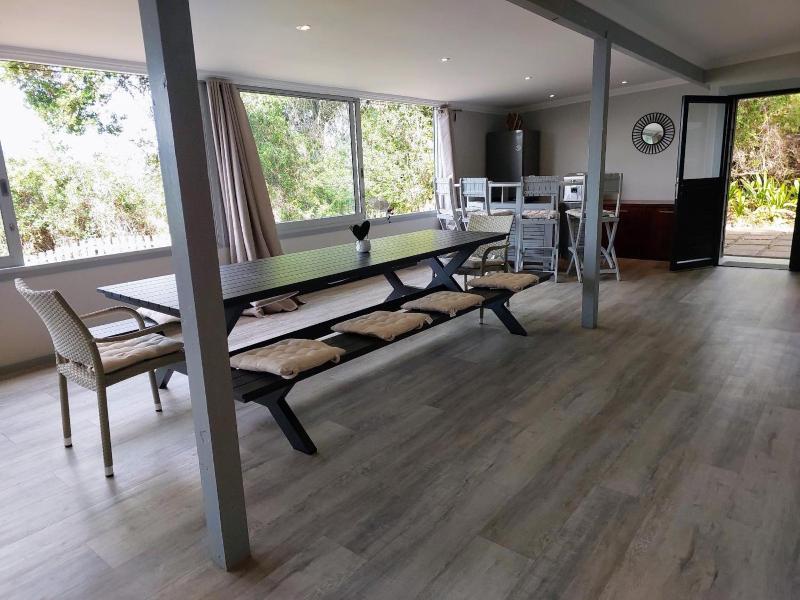 Lagoon Living - Direct Lagoon Access & Boat Mooring - image 10
