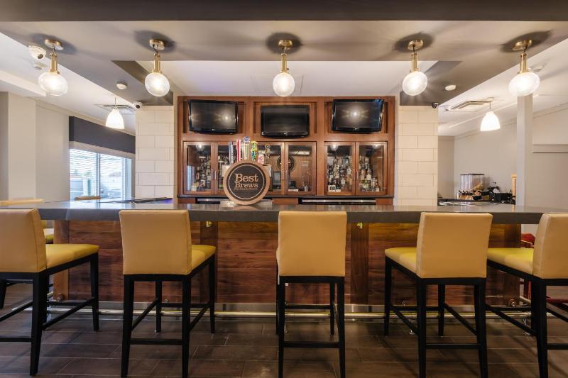 Four Points By Sheraton Louisville Airport - image 42