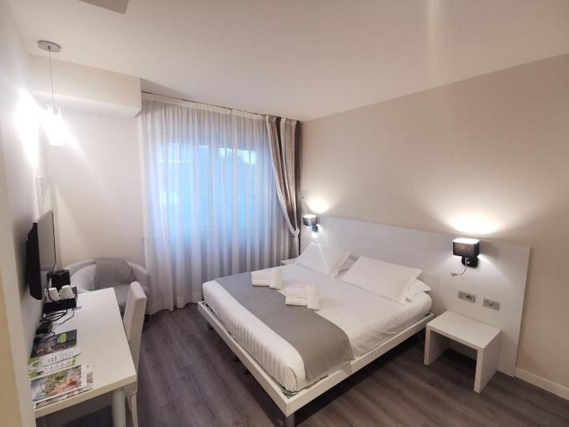 La Dolce Vita Hotel - image 48