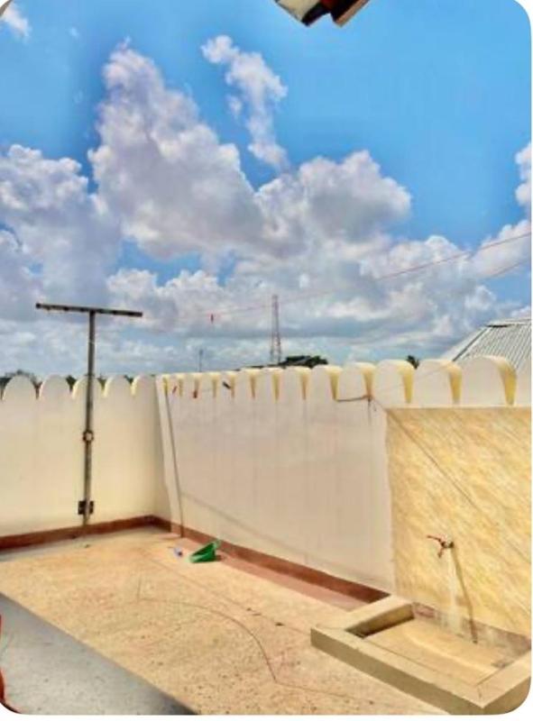 Majids Apartment - image 16
