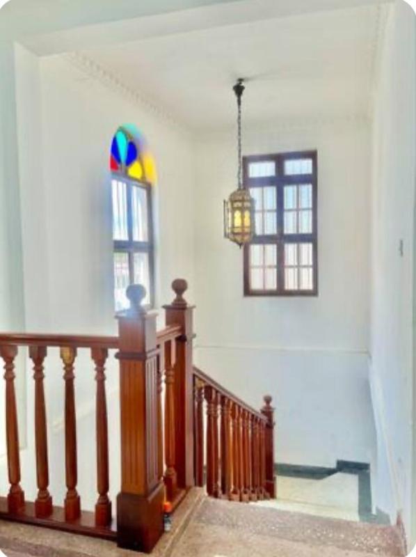 Majids Apartment - image 10