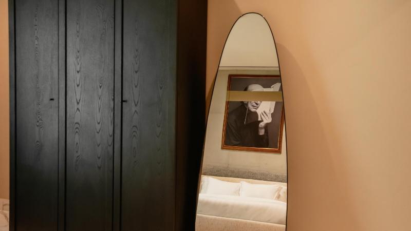 شقة فاخرة بغرفتي نوم - موقع مميز - تصميم فاخر 106 - image 2
