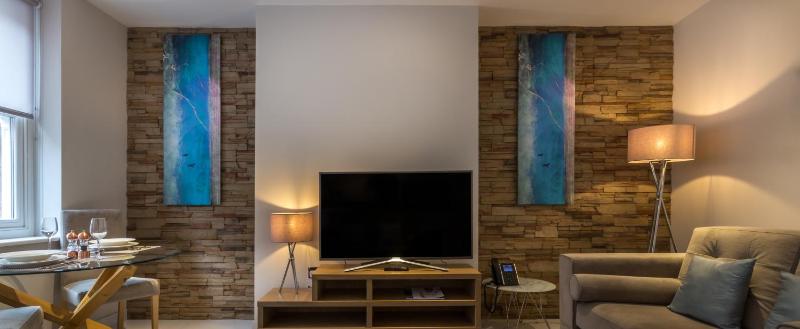 Mansio Suites Basinghall - image 2